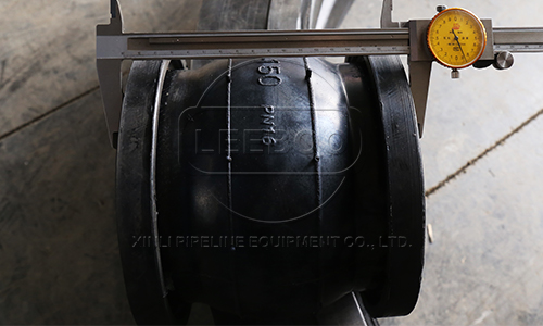 耐負(fù)壓<a href=http://www.xinligd.com target=_blank class=infotextkey>橡膠接頭</a>