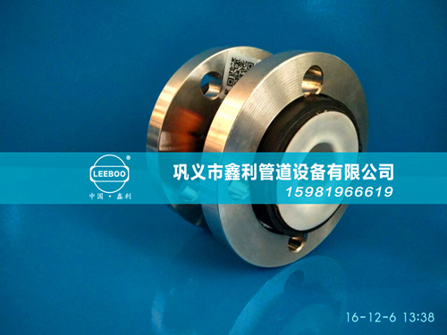 可曲撓橡膠接頭不可以安裝與戶外太陽(yáng)照射處